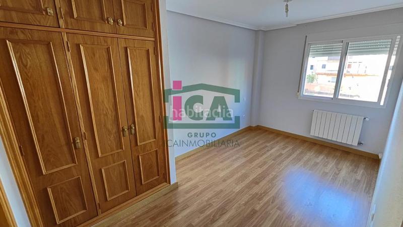 Foto 8bc28dc4-81ca-4291-a9c1-c445e125a69c. Apartament amb calefacció aparcament a Aguas Vivas - La Zambomba Cáceres