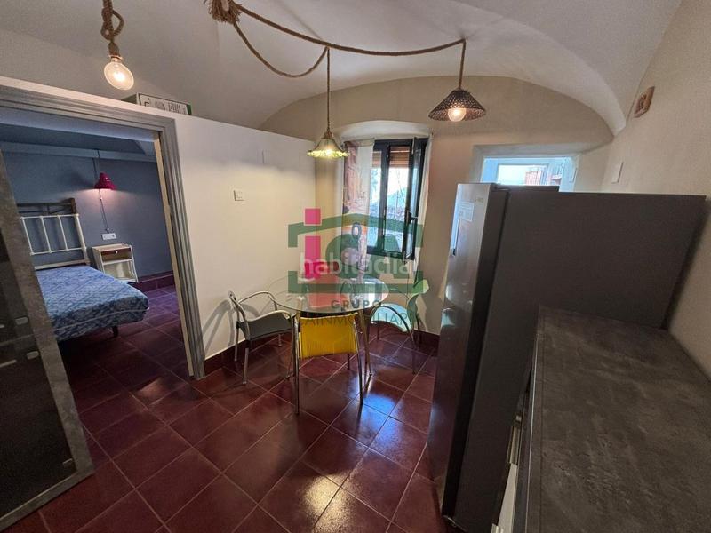 Foto ea7a6122-85fe-46e2-8e8d-142f381dfc3f. Apartament amb calefacció a Casco Antiguo Cáceres