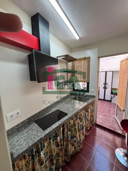 Foto f4bdf269-3e51-418f-9e39-beb410017e5a. Apartament amb calefacció a Casco Antiguo Cáceres