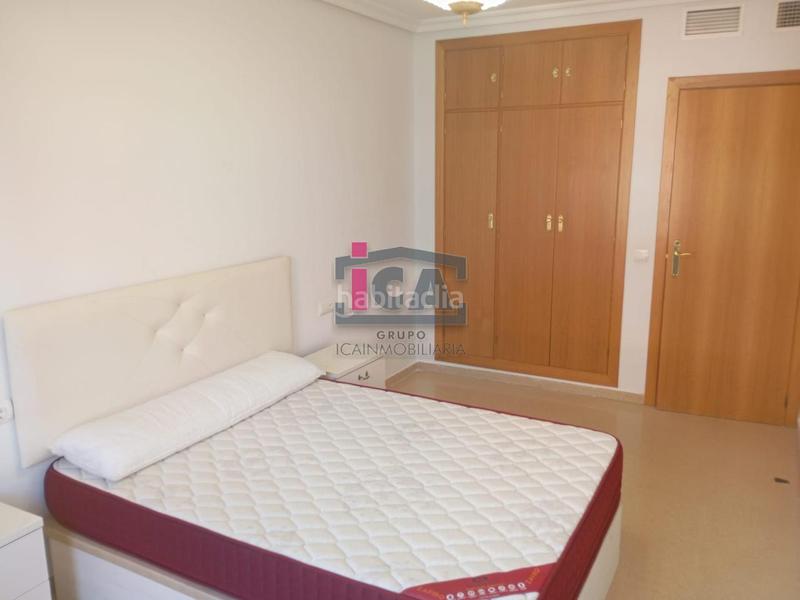 Foto 7ac7ac91-1cc8-4b81-83d0-996615def4b1. Miete etagenwohnung mit heizung parking in Centro Cáceres