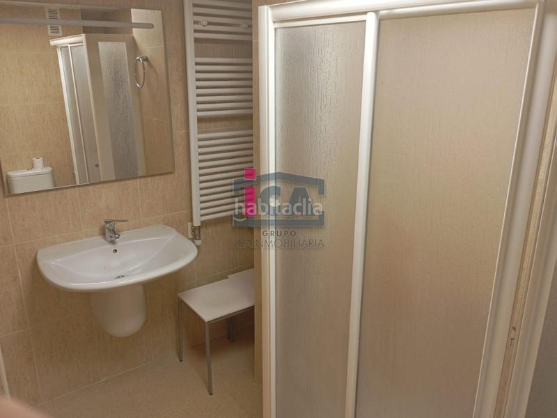 Foto ea72e6fb-2e80-48f3-aa1a-134d744ec316. Alquiler piso en Centro Cáceres