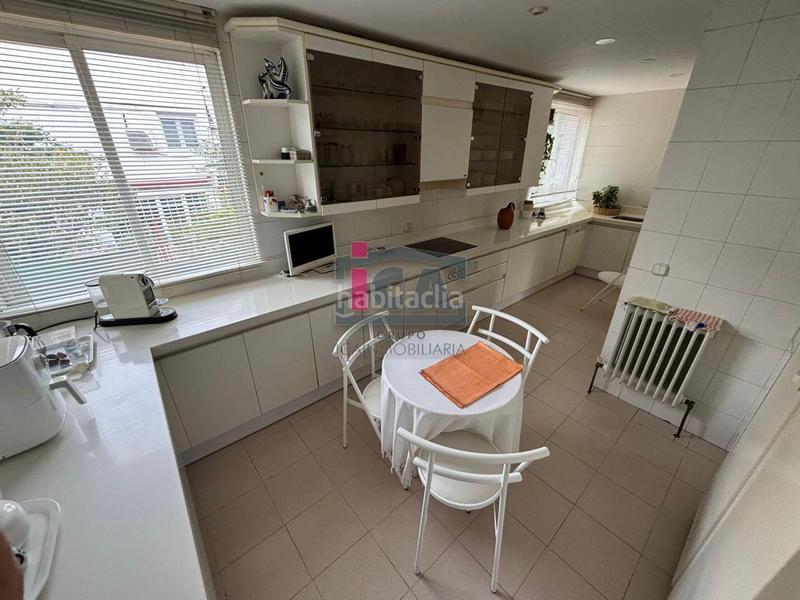 Foto 5a50f042-2c70-4dbd-9342-b96db2e9daaf. Reihenhaus mit heizung parking in Ruta de la Plata Cáceres