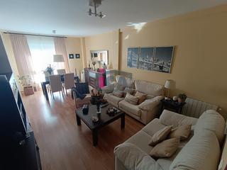 Maison jumelée  Avda los cuatro lugares