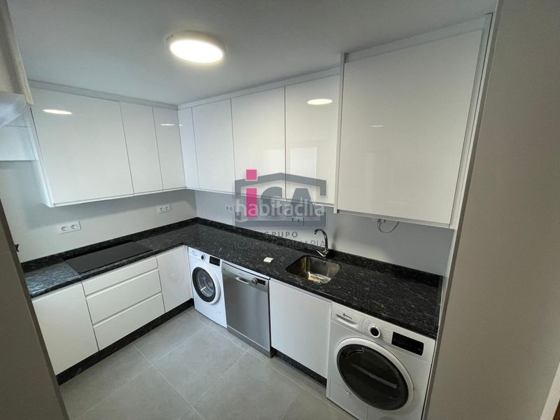 Foto f969f219-7a39-470d-9642-1cb4ba794023. Piso en Centro Cáceres