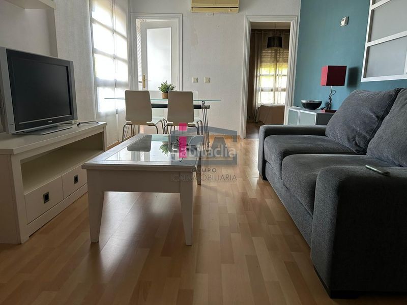 Foto 5928af38-589f-4aa1-91fd-da4d308ca811. Apartament amb calefacció aparcament a Casco Antiguo Cáceres