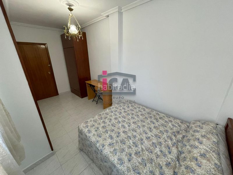 Foto 9feb393b-65d2-4db6-973a-eede1d247724. Rent flat with heating in Centro Cáceres