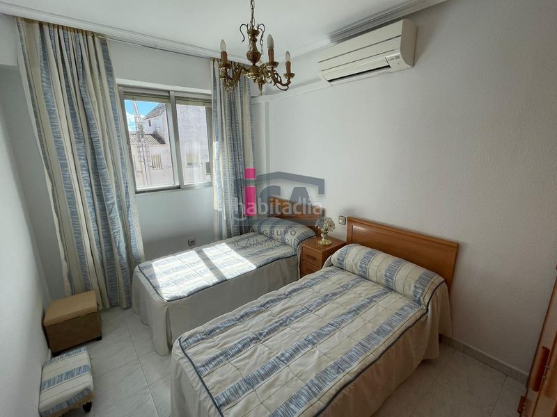 Foto fb4fc136-214b-4162-b8a0-c7c7ea3a80b2. Rent flat with heating in Centro Cáceres