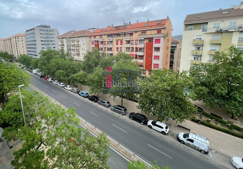 Foto 7b2aaf81-e400-4b1c-ab43-a773fb1ef8d4. Pis amb calefacció a Centro Cáceres