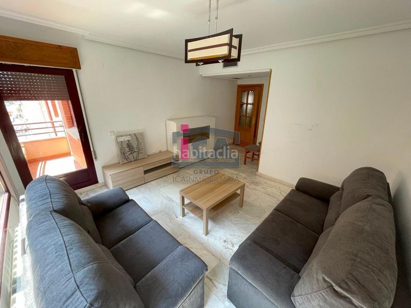 Foto addc536b-5896-4ad7-a7e6-006ac5c559c8. Rent flat with heating parking in Centro Cáceres