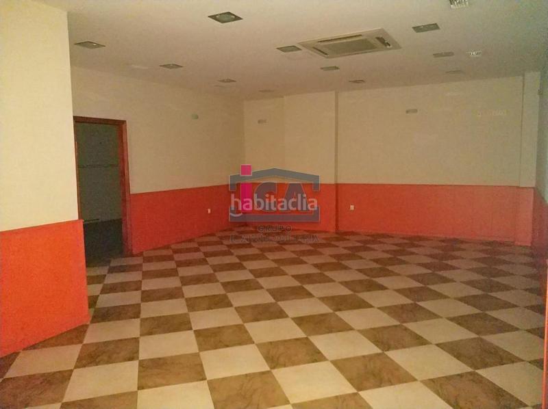Foto 1ba8e592-192f-46d0-b36f-4b1ff1f701bb. Alquiler local comercial en Ruta de la Plata Cáceres