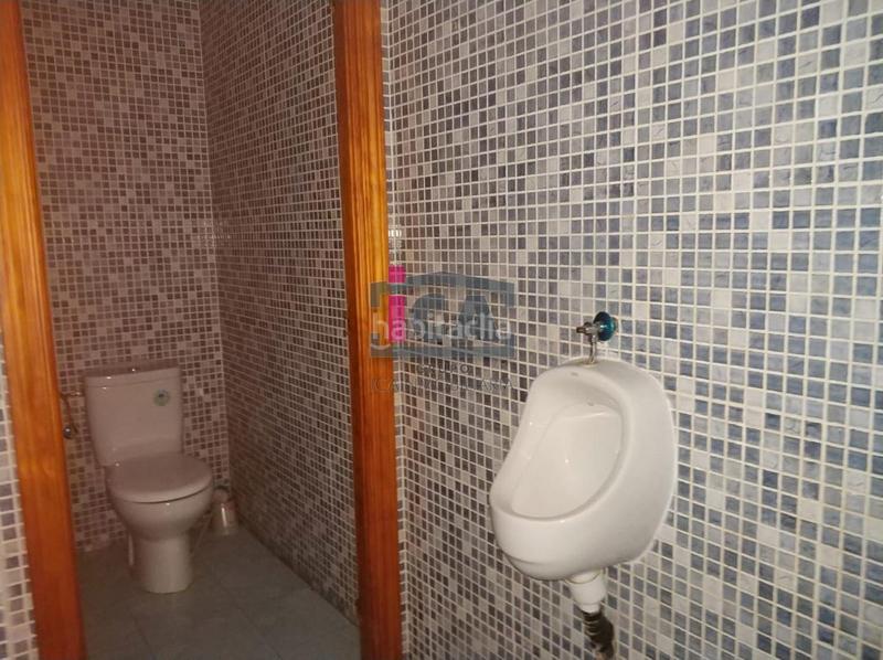 Foto 947e6db6-3e44-4d09-821c-a8057b4ae694. Alquiler local comercial en Ruta de la Plata Cáceres