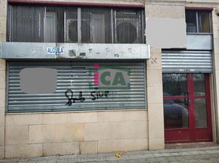 Lloguer Local Comercial  Avda rodriguez de ledesma (local en edificio zigurat)
