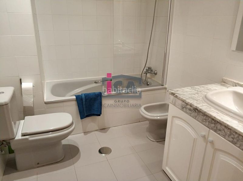 Foto c52a3b8f-fac2-4d55-b1b5-bc423f69ad41. Location appartement avec chauffage parking dans Centro Cáceres