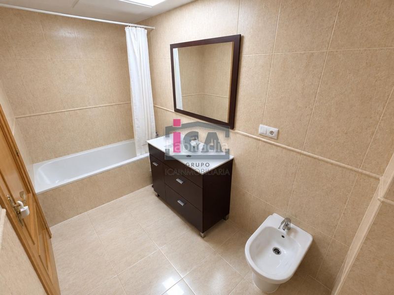 Foto c5d89ea0-d38d-4470-906d-b782fd33e566. Pis amb calefacció aparcament piscina a Montesol - Mejostilla Cáceres