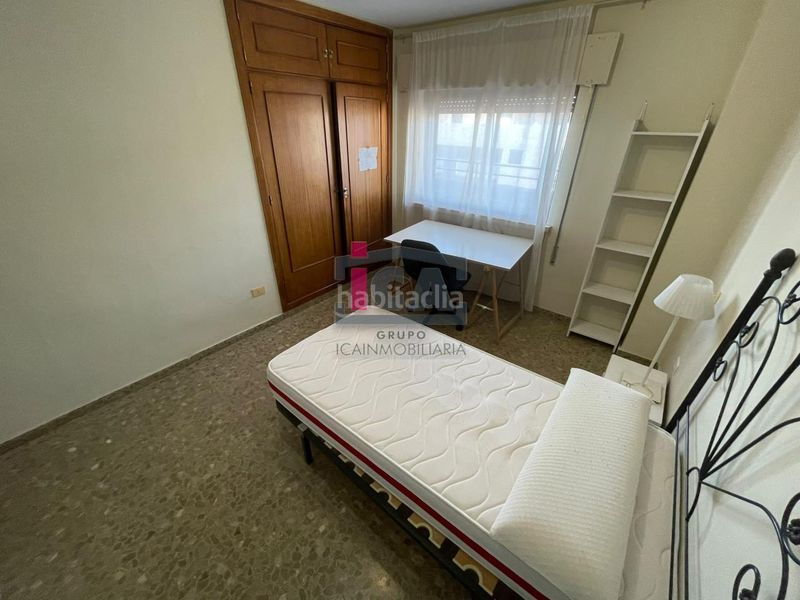 Foto 3e73065f-dd06-4f63-b3e5-952b79f8925e. Rent flat with heating in Centro Cáceres