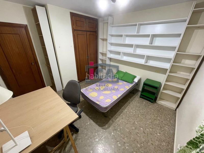 Foto d31e147c-a3aa-4668-8a4d-74e0bc08a6d6. Rent flat with heating in Centro Cáceres