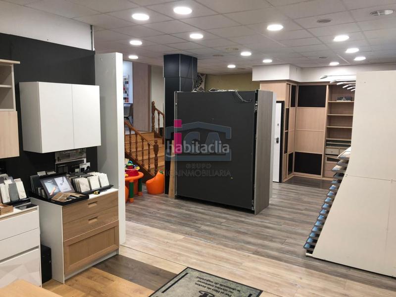 Foto 9bc5dedb-50e0-45b7-985a-bfeae8ea073d. Rent business premise in Centro Cáceres