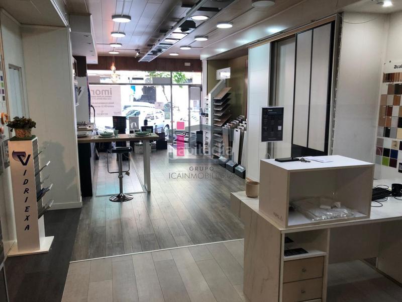 Foto 5d0b87cb-65db-44fb-ba14-39853108a820. Alquiler local comercial en Centro Cáceres