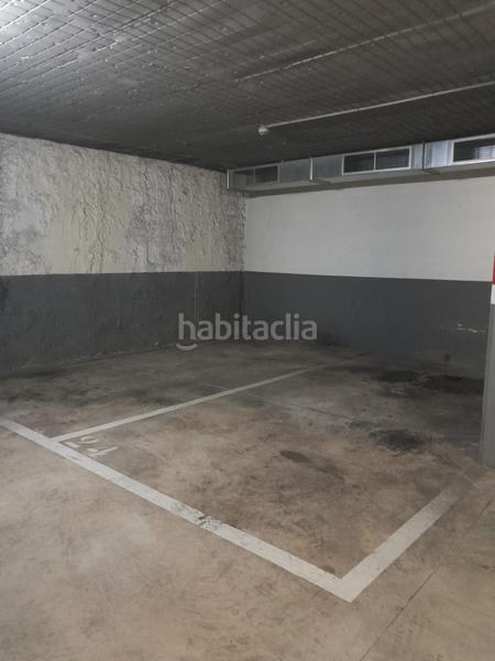 Foto 5fa8f29e-4332-40e2-9f74-0c78b78324b7. Parking voiture dans Navas Barcelona