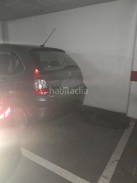 Foto 17c06e94-8abb-452a-804a-31b84be5cd5e. Autoparkplatz in Navas Barcelona