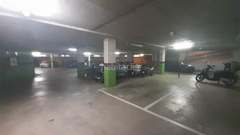 Foto f16b373b-cfc8-4848-8d44-2ace855d6f8c. Posto auto in Navas Barcelona
