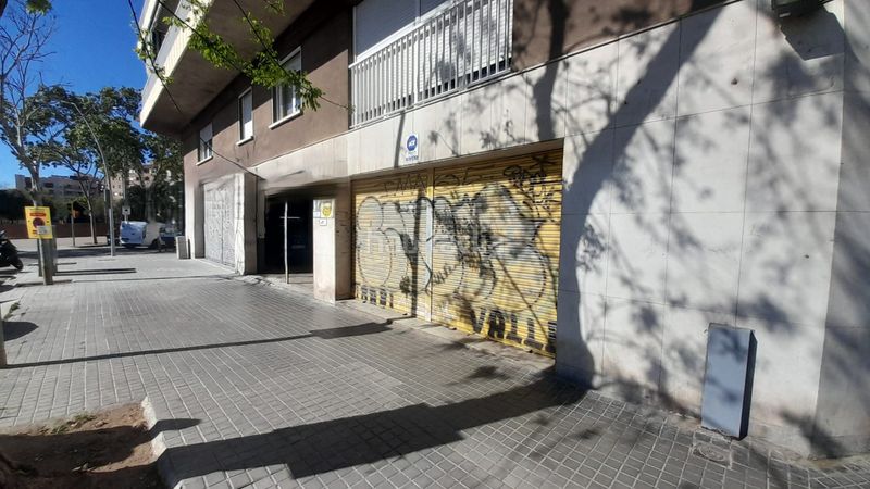Foto bb097ecb-bf88-4234-be45-7a0652c367bf. Traspàs local comercial a La Sagrera Barcelona
