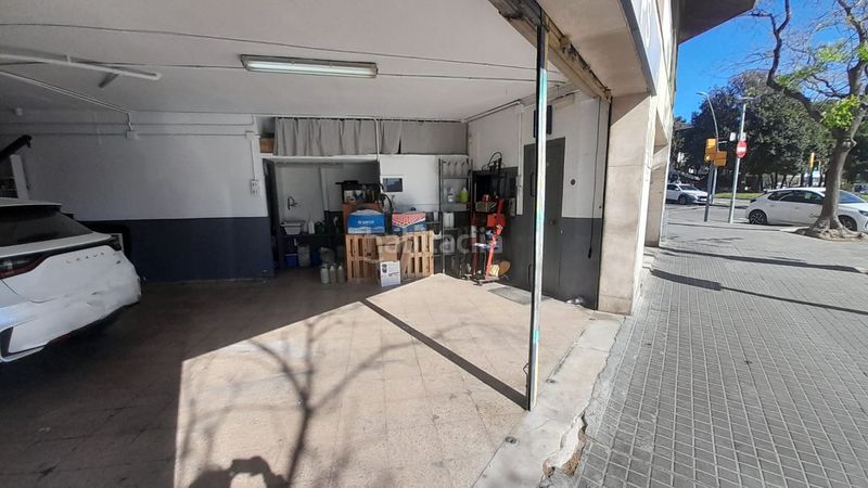 Foto e7db6b05-e8eb-46aa-bce7-aaaf9bac7e0d. Traspàs local comercial a La Sagrera Barcelona