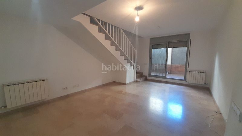 Foto b701c560-55db-4171-94fd-eef4babf3bd7. Dúplex amb calefacció a Marianao Sant Boi de Llobregat