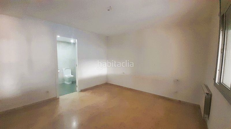 Foto c5a1667a-9f50-43e2-aa23-0a4edd840f98. Dúplex amb calefacció a Marianao Sant Boi de Llobregat