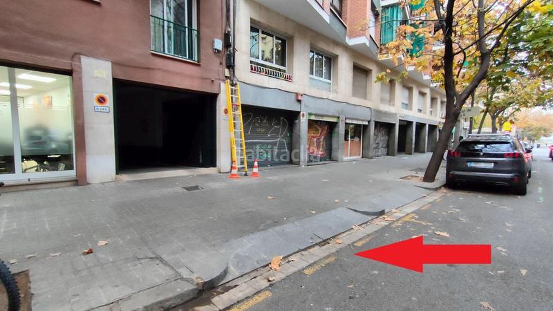 Foto 26675f1d-7aed-4158-a1a3-3fd505ecb624. Rent car parking in Navas Barcelona