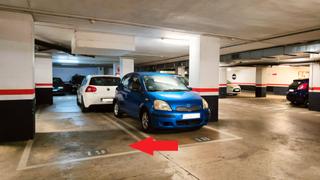 Parking coche  Carrer de felip ii
