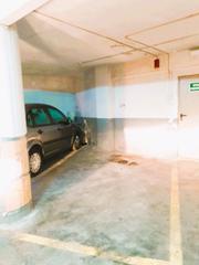 Car parking in Carrer de Felip II