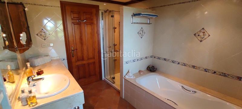 Foto 409ea2dd-520f-4ed2-9809-204eee81750d. Masía en plaza principe de españa 1 increíble finca rústica en Coín