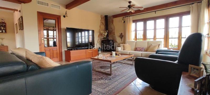 Foto 5b646a07-479b-4d47-a2e1-50e7cad5dba6. Masía en plaza principe de españa 1 increíble finca rústica en Coín