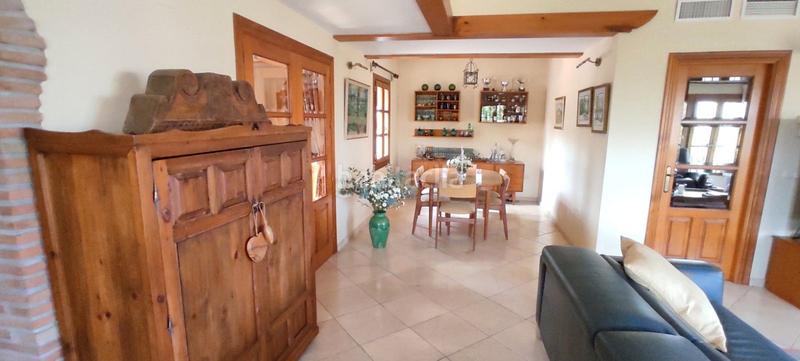 Foto bd2296c6-6390-496b-b050-58c30455663c. Masía en plaza principe de españa 1 increíble finca rústica en Coín