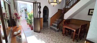 Maison  Plaza principe de españa 2. Casa céntrica en coín, 3 dormitorios, patio y terraza