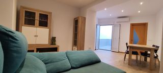 Maison à Coín. Casa céntrica con 4 dormitorios y 2 baños en coín