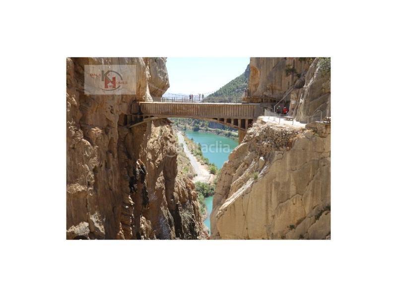 Foto 5f1f52c3-180d-479e-b2ec-65989b949409. Mas avec parking dans Álora