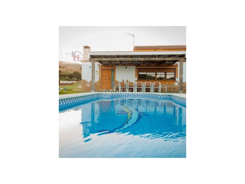 Foto e92b3896-caec-4845-8552-c9912242ab9f. Casa amb aparcament piscina a El Romeral-Peñón de Zapata Alhaurín de la Torre