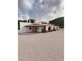 Casa  Diseminados chozas (diseminado). Un refugio donde el tiempo transcurre de otra manera