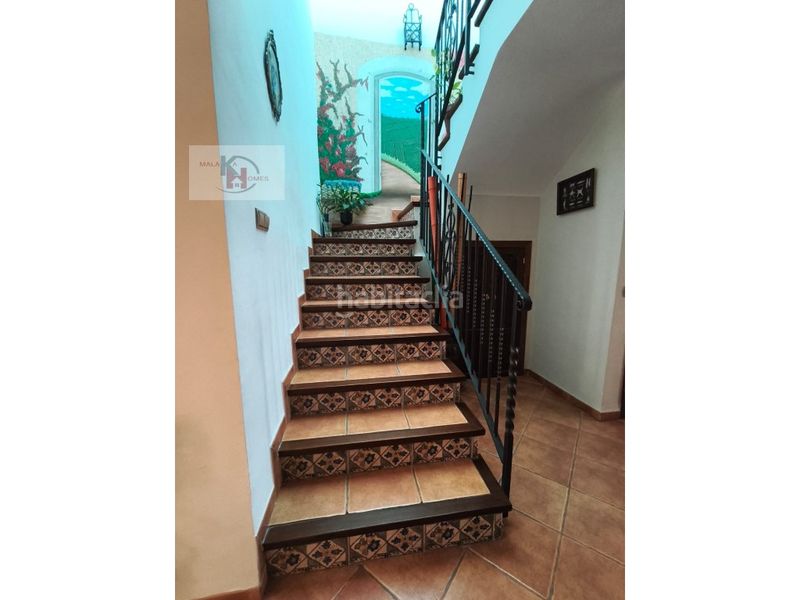 Foto cf931458-8772-4bb0-ac7f-8ff65235ae48. Casa amb aparcament a Álora