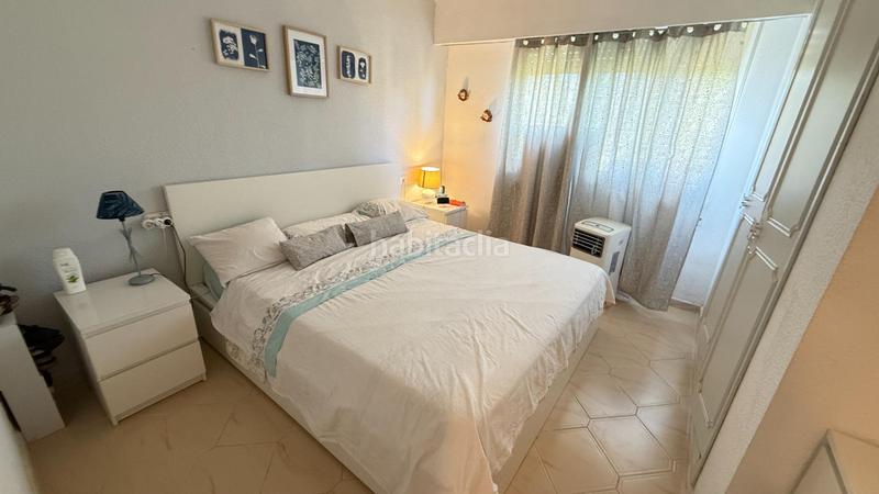 Foto 6ac0d4dd-a2ee-4729-ba86-12555def23aa. Location appartement avec parking piscine dans Campello Playa Campello (el)