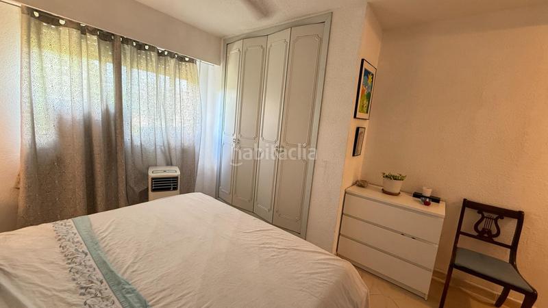 Foto d4ad82c1-3058-4ad2-91d9-0dda8906f20e. Location appartement avec parking piscine dans Campello Playa Campello (el)