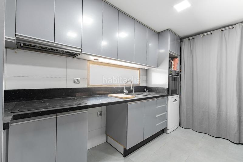 Foto 973f960f-e5f7-4bd7-8be2-332276a15666. Xalet amb calefacció piscina a Moralet Alicante