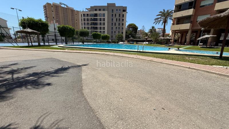 Foto d5a1dc6c-b42f-4d57-a67e-f8f719532384. Casa adosada en Playa Muchavista Campello (el)