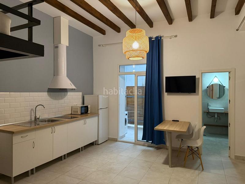 Foto 5b8be729-1a8e-49c7-9e08-2424339c1d9d. Rent studio in Ensanche-Diputación Alicante