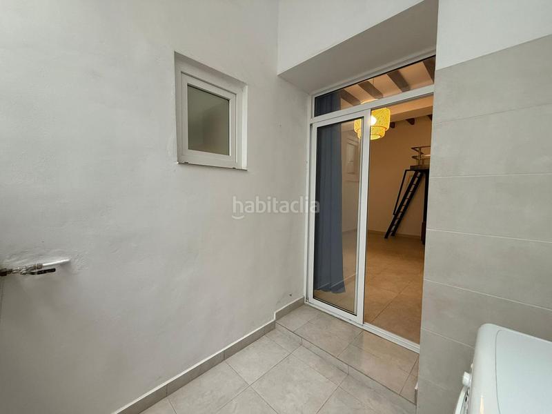 Foto 789e96ae-ce44-4e97-9ea6-b2df7d1d2de8. Rent studio in Ensanche-Diputación Alicante