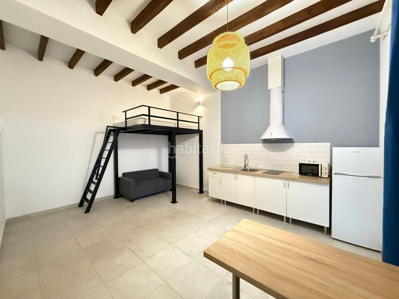 Foto f12cdf75-cfec-49cf-a47b-45b04f5f8adf. Rent studio in Ensanche-Diputación Alicante
