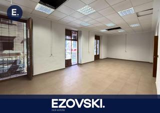 Rent Ground floor  San francisco. Entreplanta en alquiler