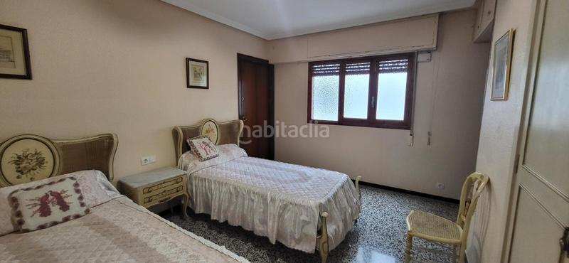 Foto 2ac0e5a2-72ff-418f-9efe-873e392c58b1. Miete etagenwohnung in Mercado Alicante